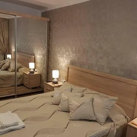 Appartement Casa Mirage 2 à Craiova Extérieur photo